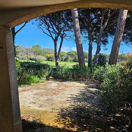 Appartement Golf De Valescure Avec Jardin Saint-Raphael  Luaran gambar